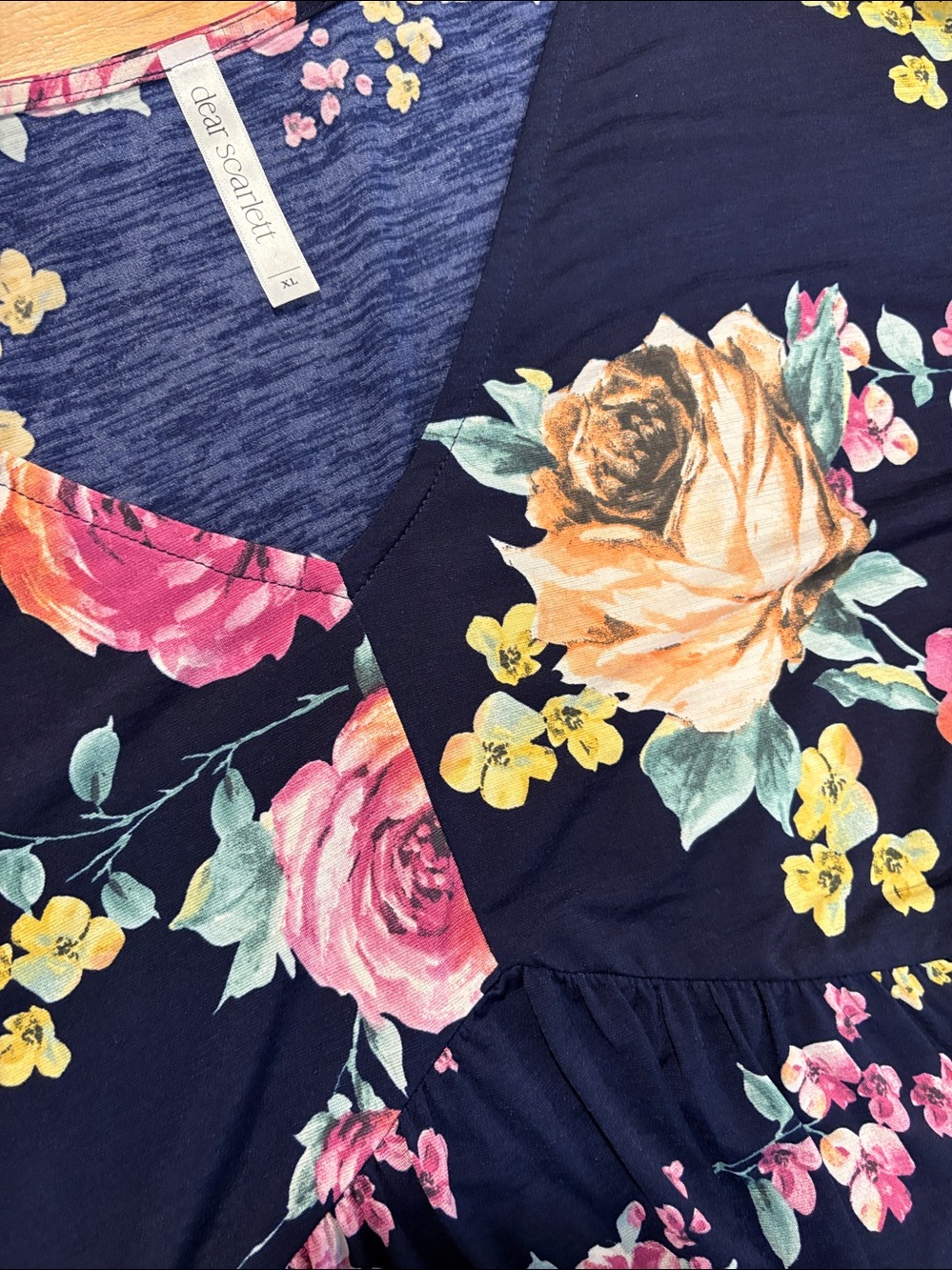 Dear Scarlett ~ Navy Blue Floral Hot Pink Coral Short Sleeve Babydoll Blouse - Picture 6 of 6